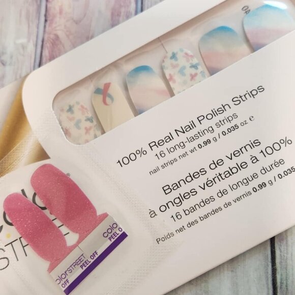 Retired Color Street- Never Forgotten Nail Polish Set - Picture 1 of 7